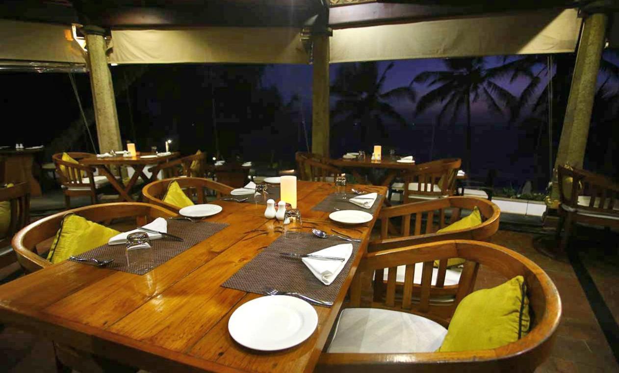 Niraamaya Wellness Retreats, Surya Samudra, Ковалам Экстерьер фото
