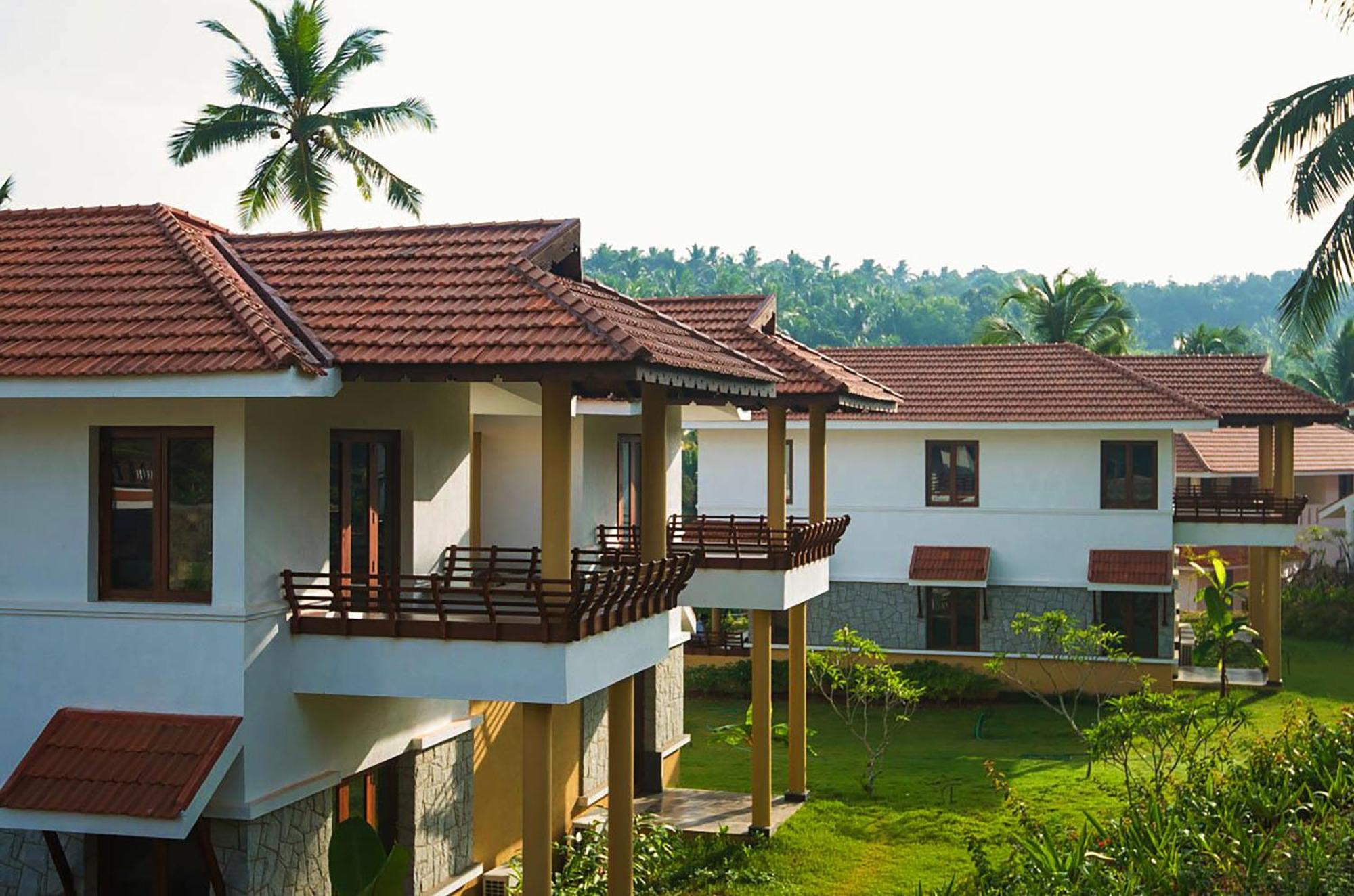 Niraamaya Wellness Retreats, Surya Samudra, Ковалам Экстерьер фото