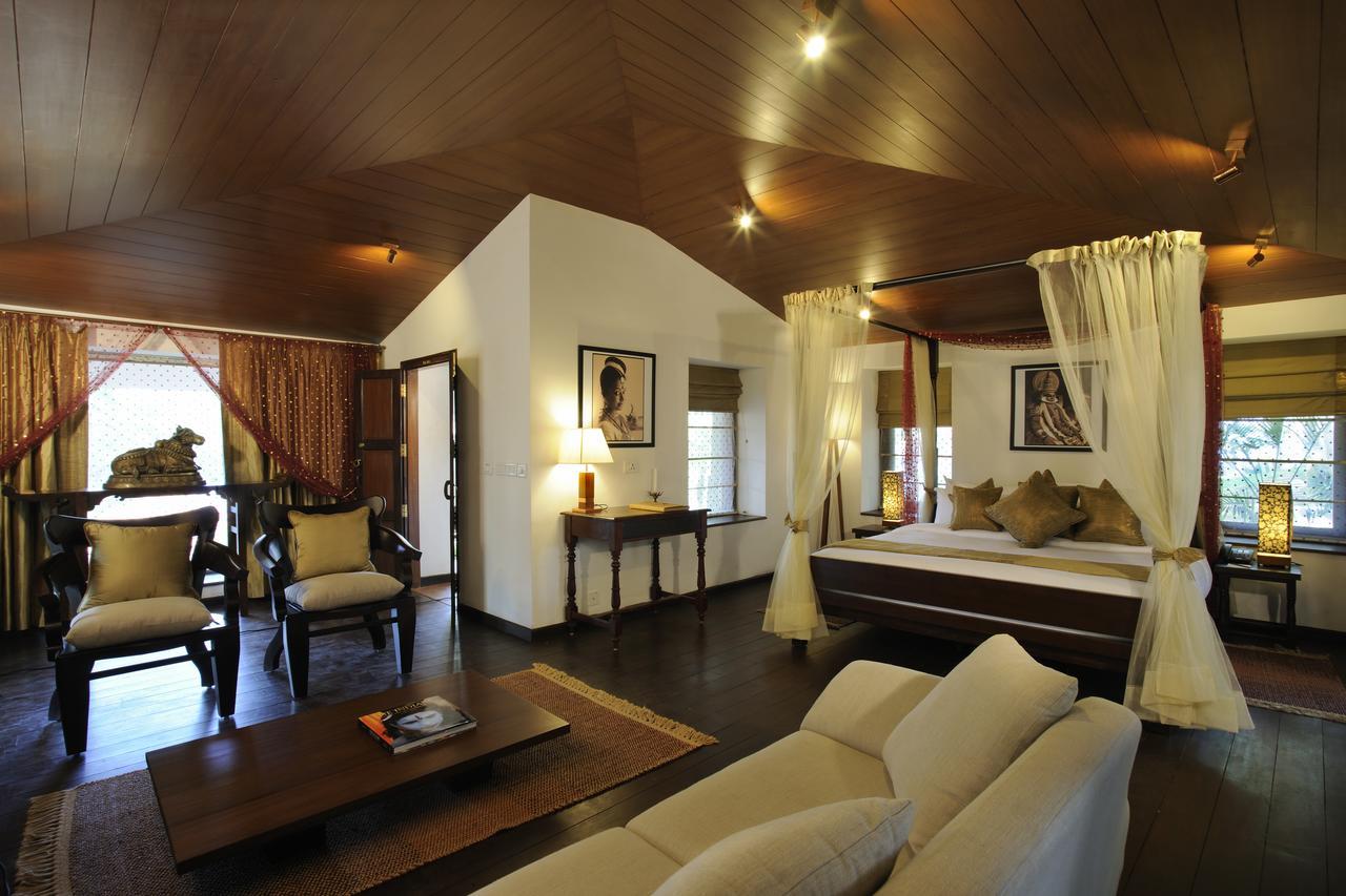 Niraamaya Wellness Retreats, Surya Samudra, Ковалам Экстерьер фото