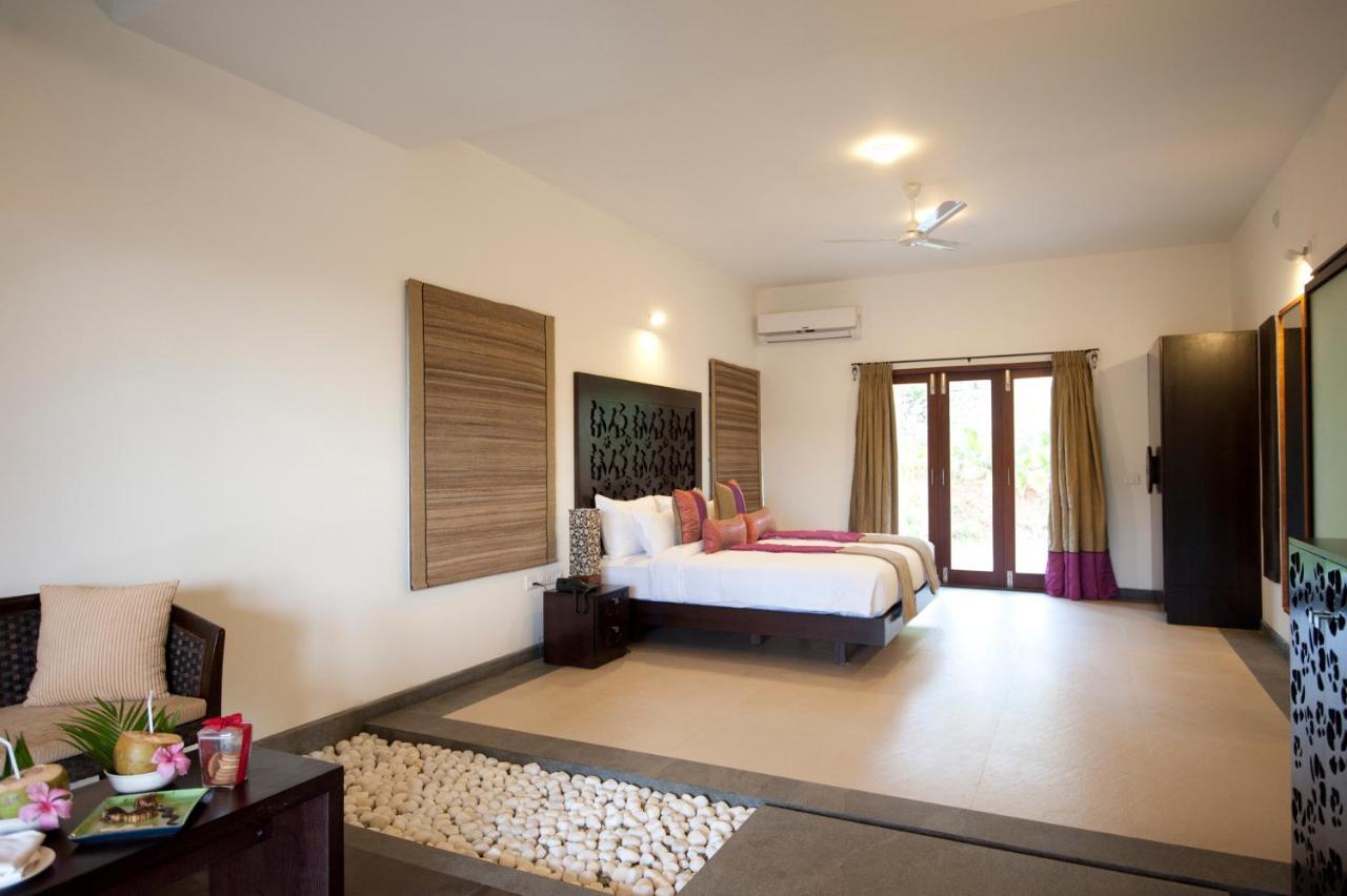 Niraamaya Wellness Retreats, Surya Samudra, Ковалам Экстерьер фото